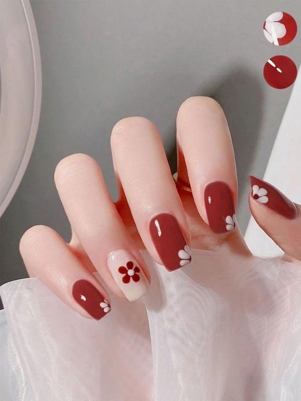 Mẫu nail màu đỏ đẹp 2023 kiểu 2