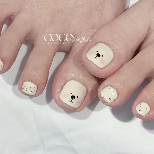 Nail chân nhẹ nhàng màu nước gạo dễ thương