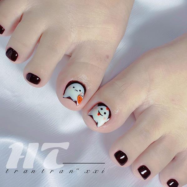 Nail chân vẽ đơn giản hình cute