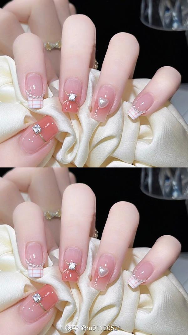 Nail tay hồng pastel đính charm cute