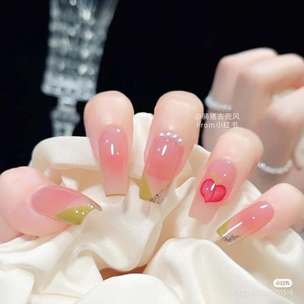 Mẫu nail màu hồng pastel cute